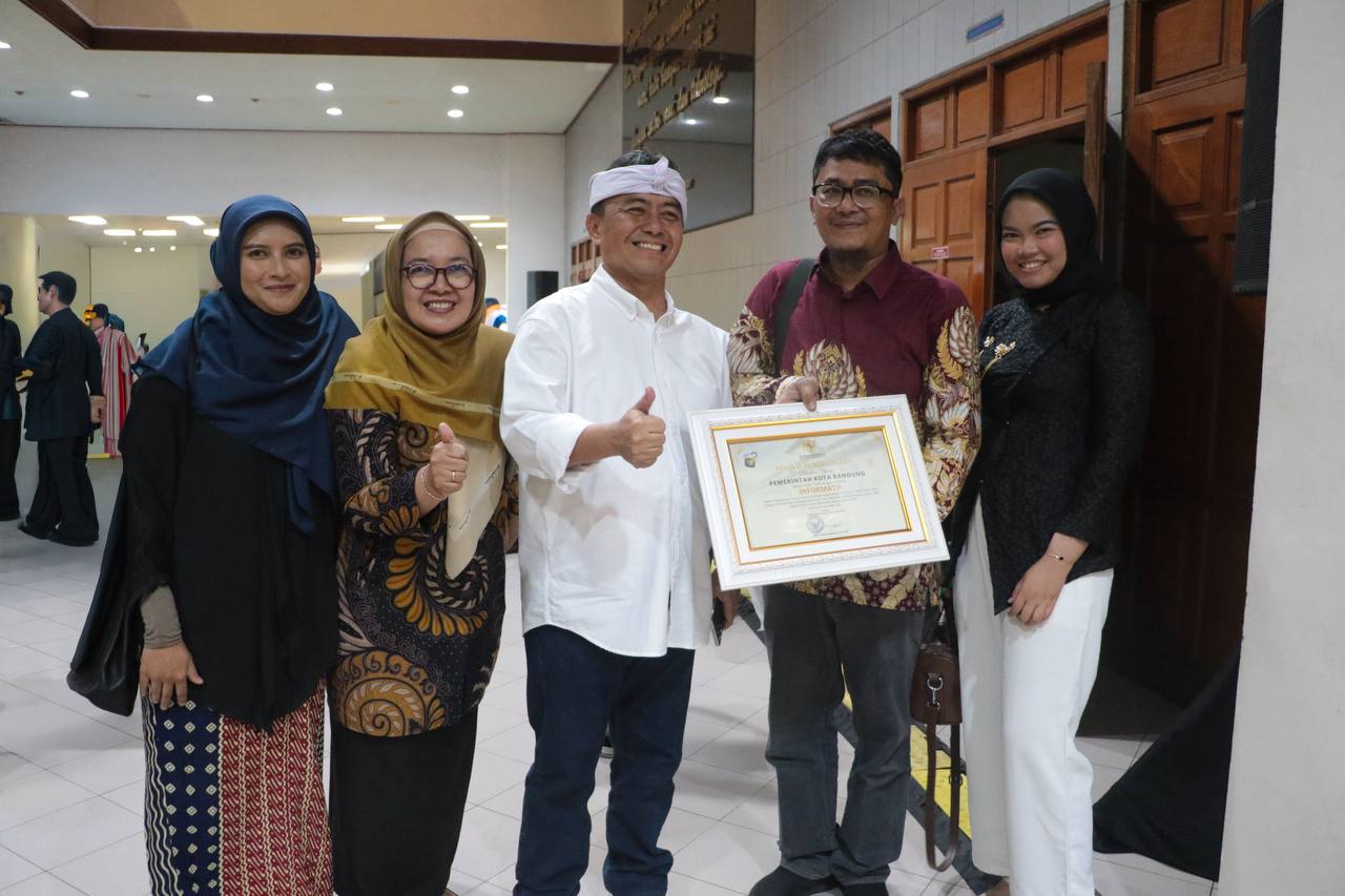 Juara! PPID Kota Bandung Kembali Raih Badan Publik Informatif Sebelas Kali Beruntun